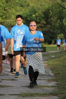 Runner Photo 3201116