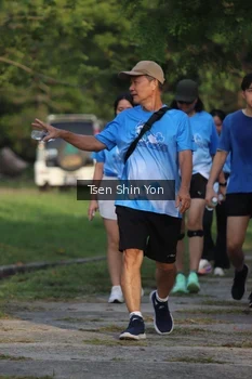 Runner Photo 3201202