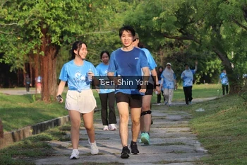 Runner Photo 3201329