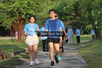 Runner Photo 3201336