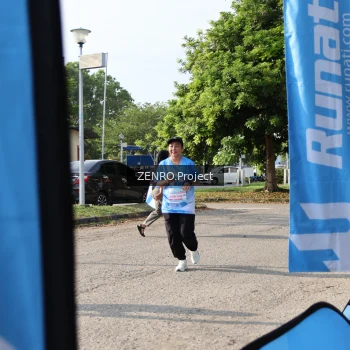 Runner Photo 3201389