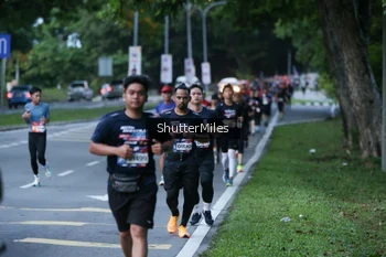 Runner Photo 32014