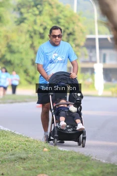 Runner Photo 3201743