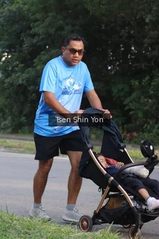 Runner Photo 3201854
