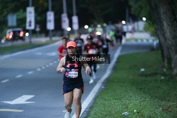 Runner Photo 32020