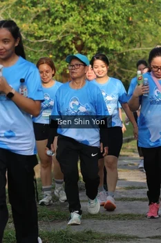 Runner Photo 3202250
