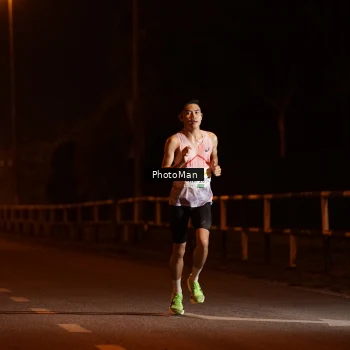Runner Photo 3202397