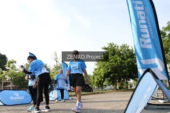Runner Photo 3203062