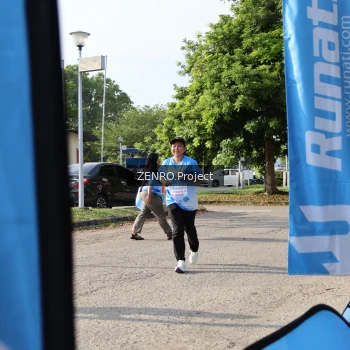 Runner Photo 3203984