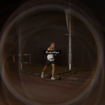 Runner Photo 3205043