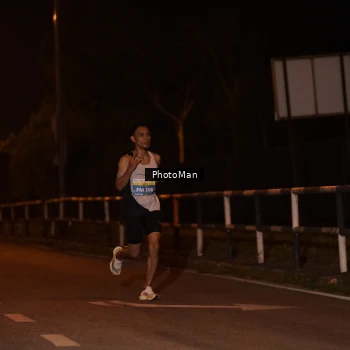 Runner Photo 3205114