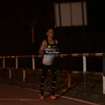 Runner Photo 3205279
