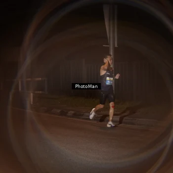 Runner Photo 3205748