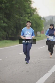 Runner Photo 3206001