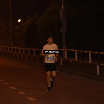 Runner Photo 3206139