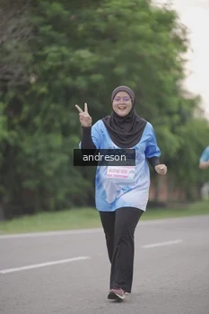 Runner Photo 3206616