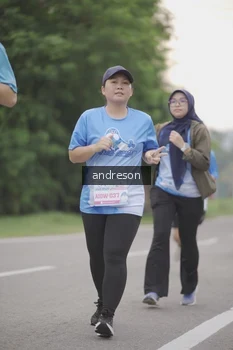 Runner Photo 3206742
