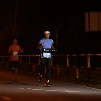 Runner Photo 3207104
