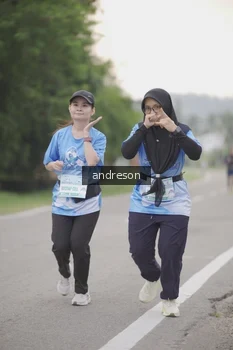 Runner Photo 3207369