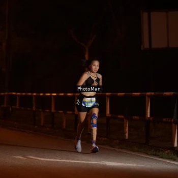 Runner Photo 3208102