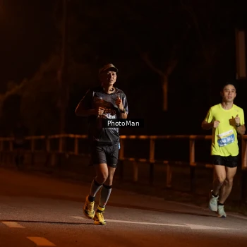 Runner Photo 3208171