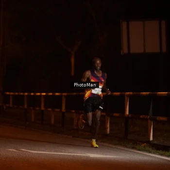 Runner Photo 3208315