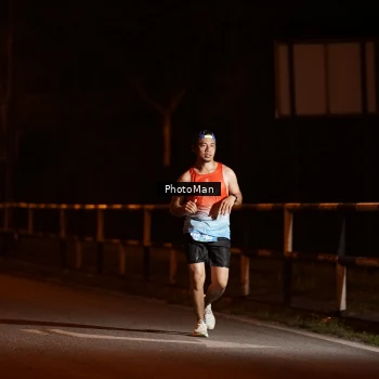 Runner Photo 3208370