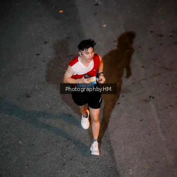 Runner Photo 3208372