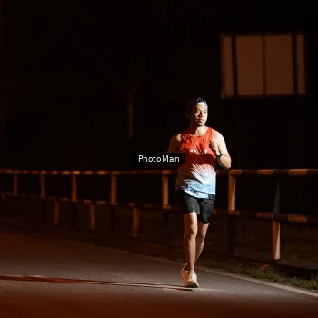 Runner Photo 3208375