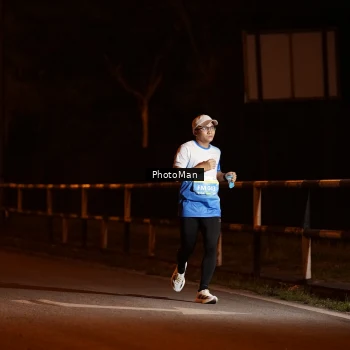 Runner Photo 3208424