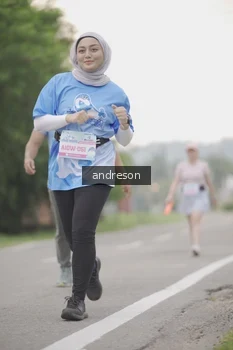 Runner Photo 3208810