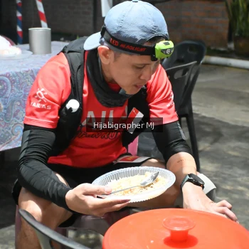 Runner Photo 32092