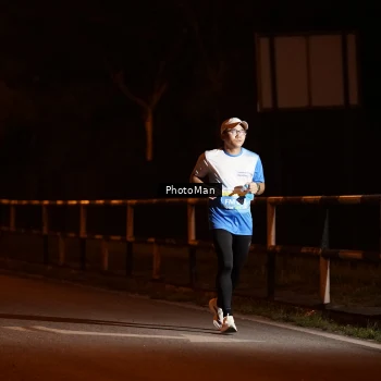 Runner Photo 3209251