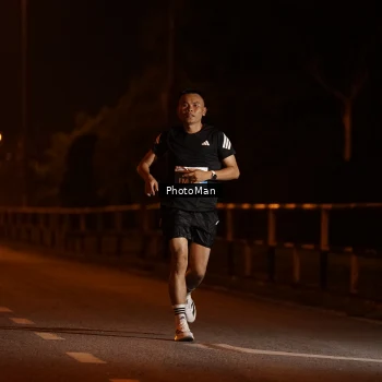 Runner Photo 3209326