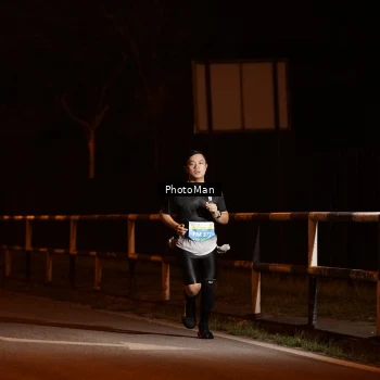 Runner Photo 3209418