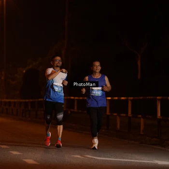 Runner Photo 3209689