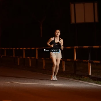 Runner Photo 3210156