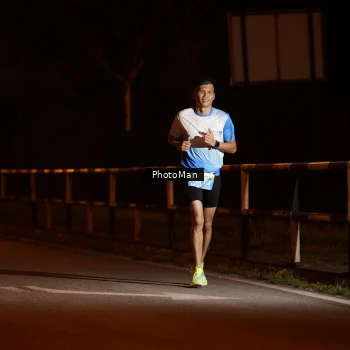 Runner Photo 3210159