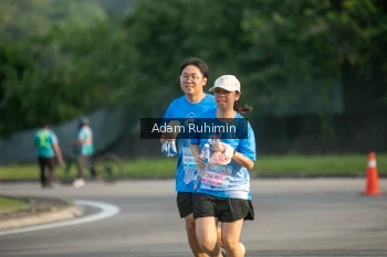 Runner Photo 3210173