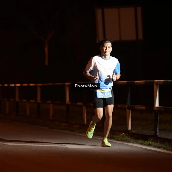 Runner Photo 3210203