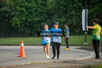 Runner Photo 3210282