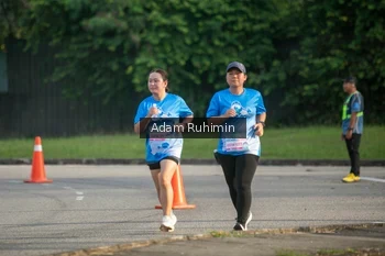 Runner Photo 3210295