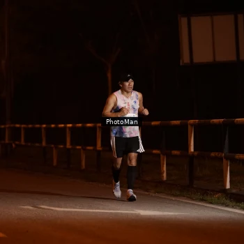 Runner Photo 3210329