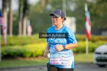 Runner Photo 3210391