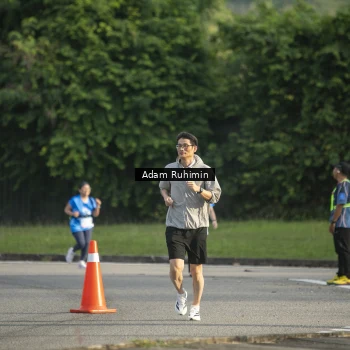 Runner Photo 3210425