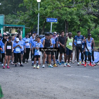 Runner Photo 3210555