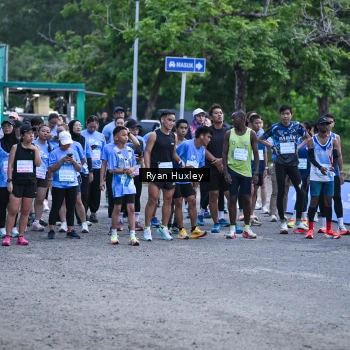 Runner Photo 3210570