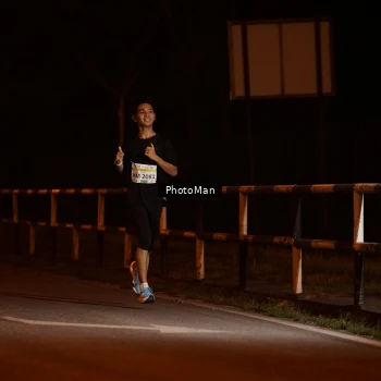 Runner Photo 3210573