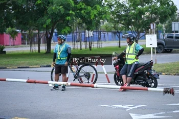 Runner Photo 3210601