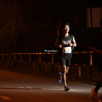 Runner Photo 3210615